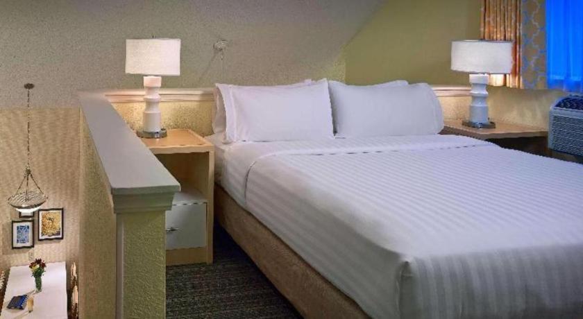 Sonesta Es Chicago - 3*